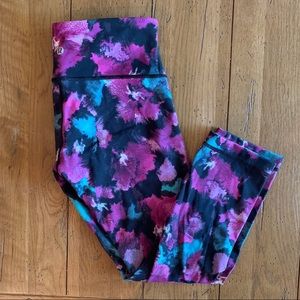 LULULEMON 3/4 leggings/capris